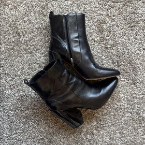 Vince Camuto- Stylish Black Ankle Boots